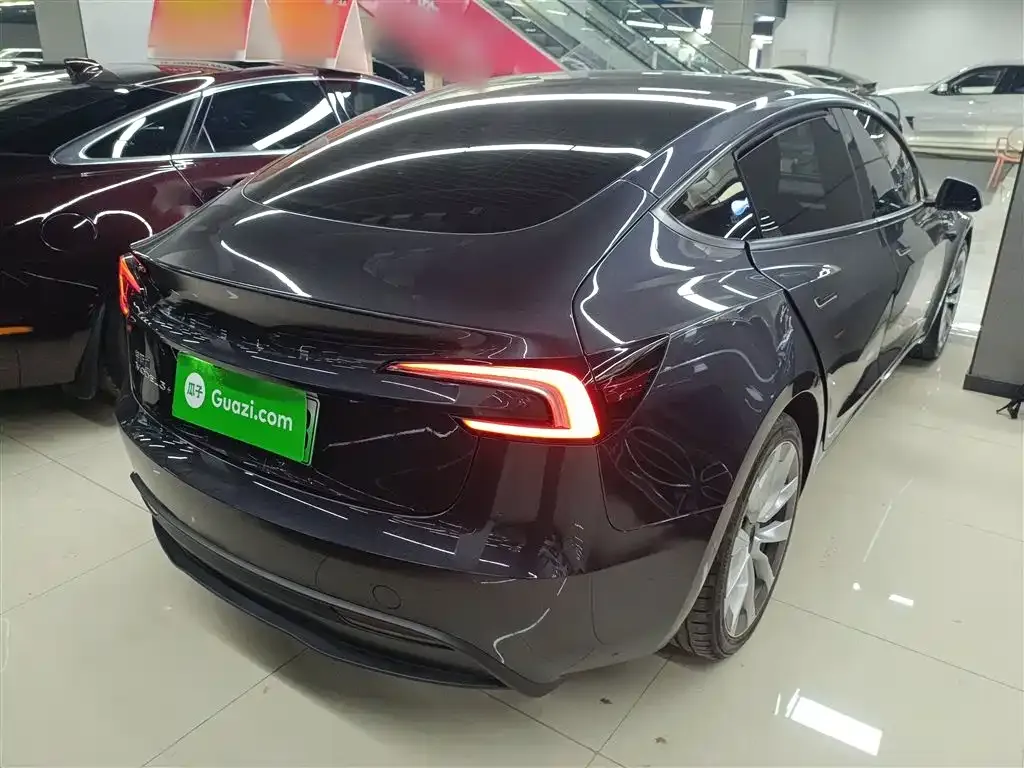 Tesla Model 3 2025 из CN, фото 9