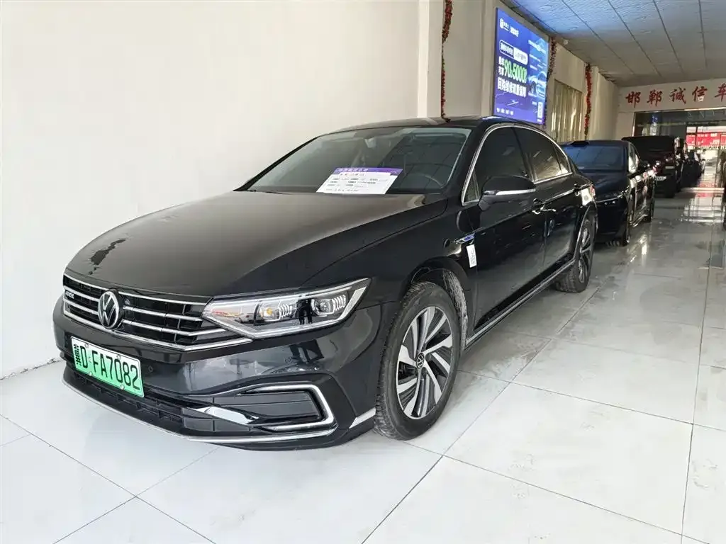 Volkswagen Magotan GTE PHEV 2023 из CN, фото 1