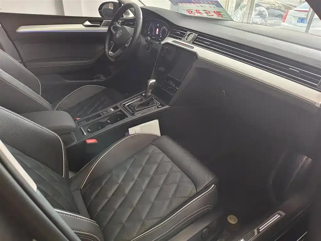 Volkswagen Magotan GTE PHEV 2023 из CN, фото 8