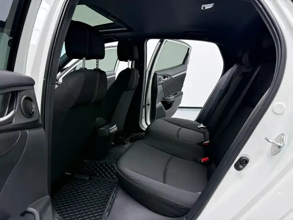 Honda Civic 2022 из CN, фото 4