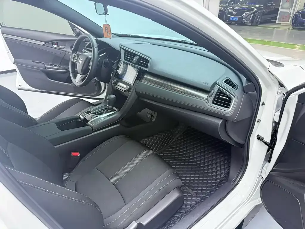 Honda Civic 2022 из CN, фото 8
