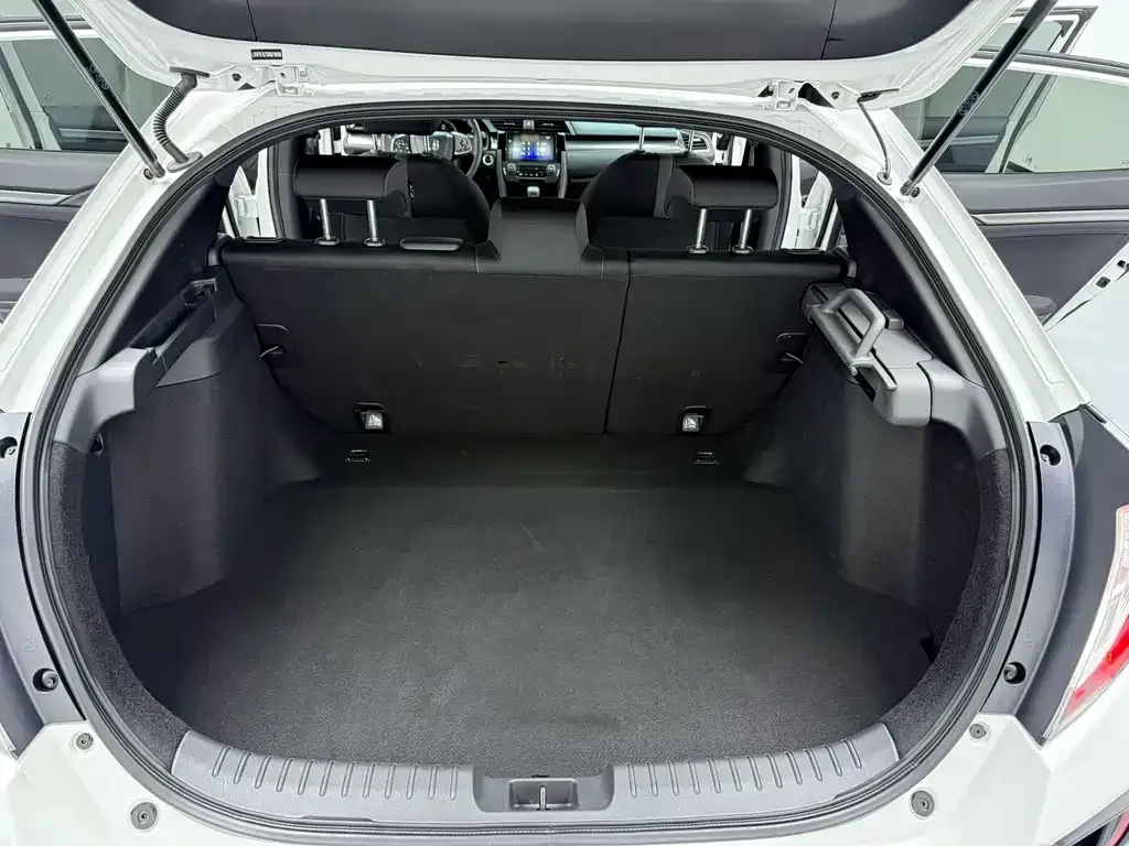 Honda Civic 2022 из CN, фото 5