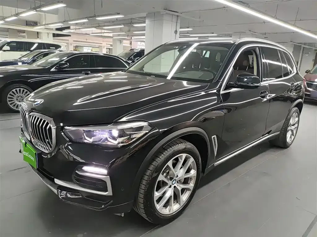 BMW X5 (Import)