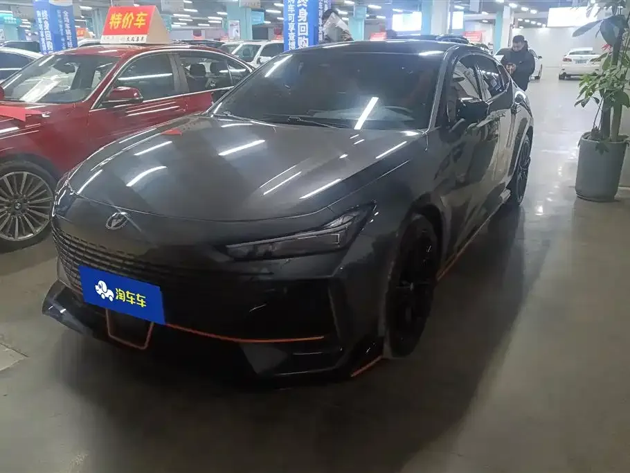 Changan UNI-V 2023 из CN, фото 1