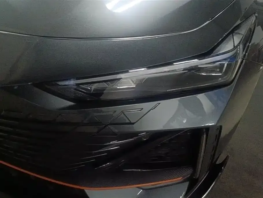 Changan UNI-V 2023 из CN, фото 8