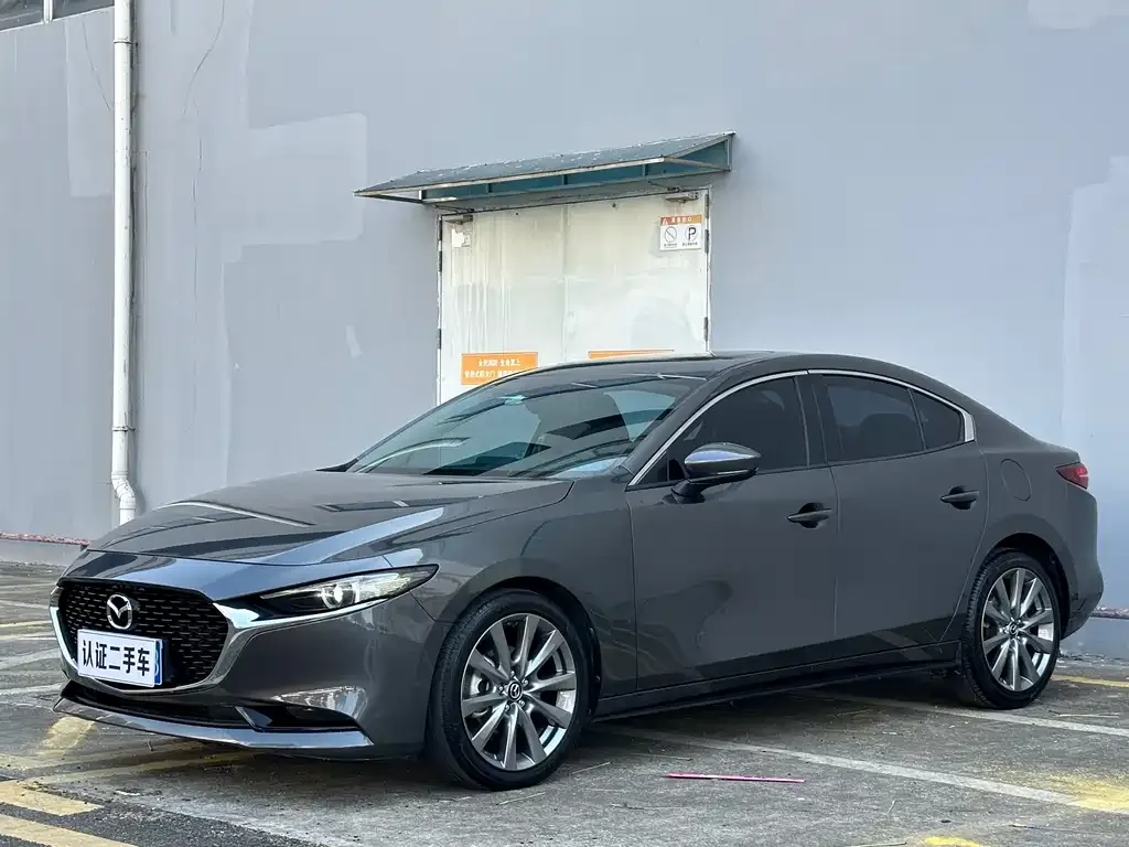 Mazda 3 Axela 2021 из CN, фото 1