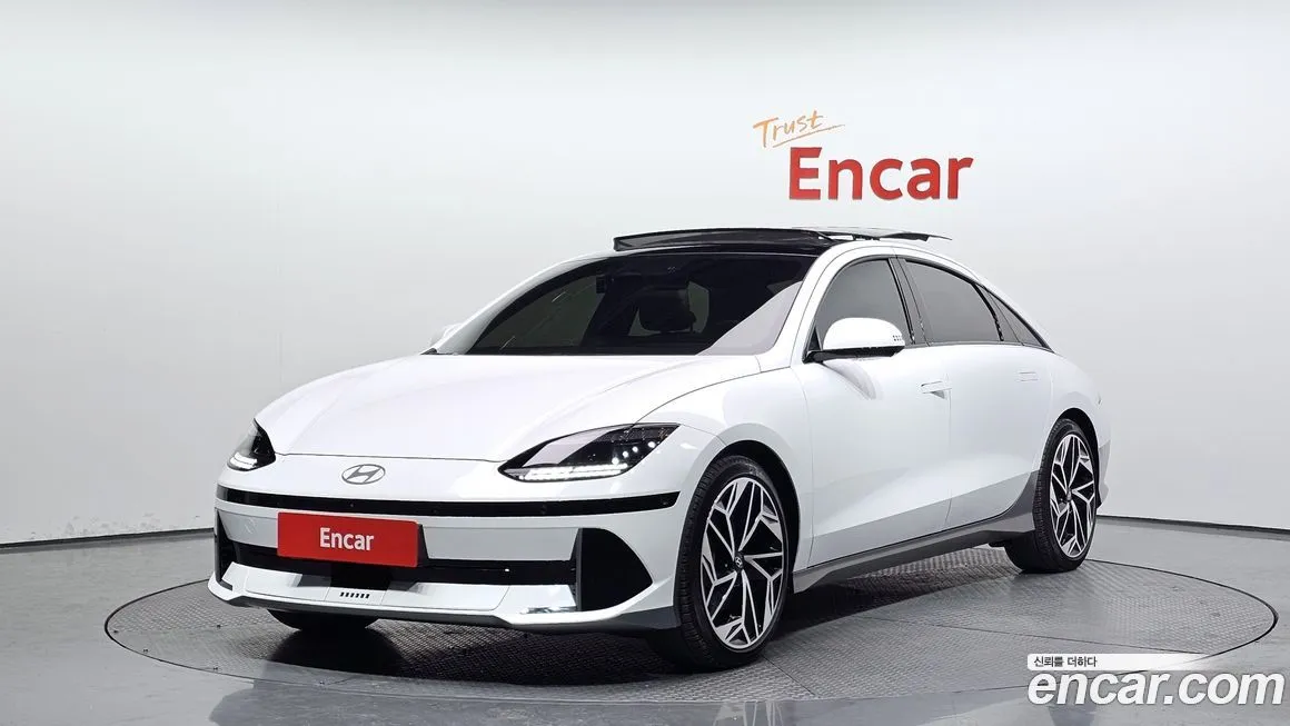 Hyundai Ioniq6 — фото 1