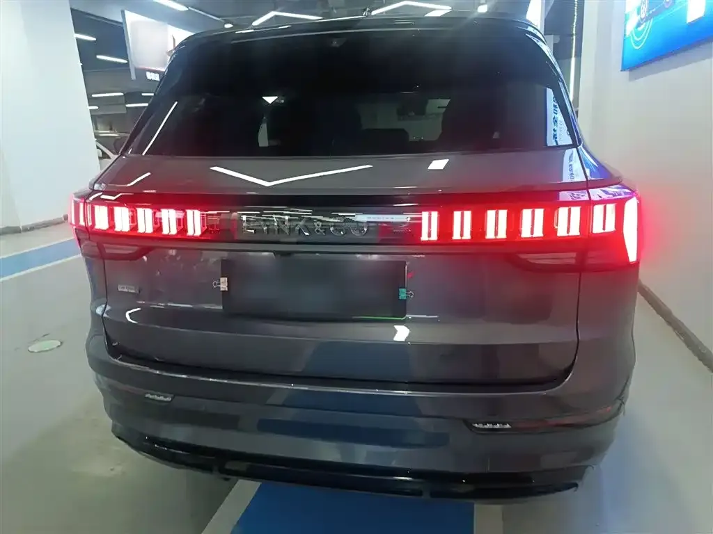 Lynk & Co 09 EM-P 2023 из CN, фото 5