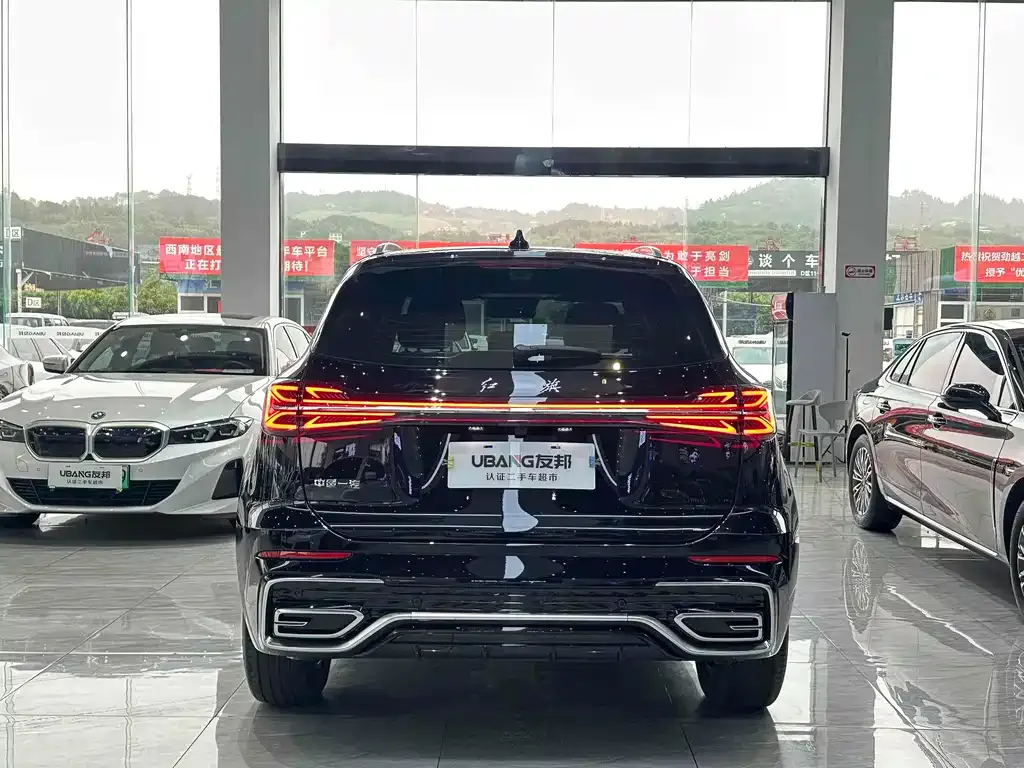 Hongqi HS5 — фото 8