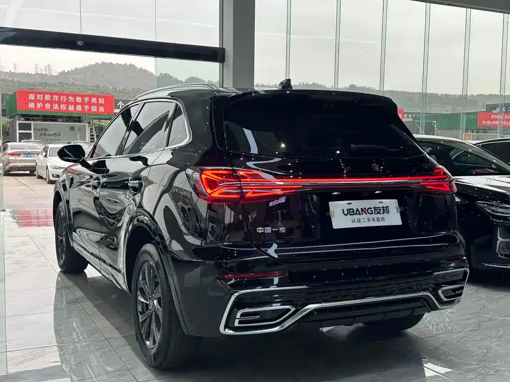 Hongqi HS5 — фото 2