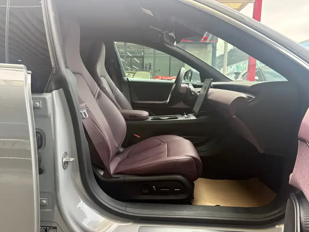 NIO ET5T 2023 из CN, фото 3