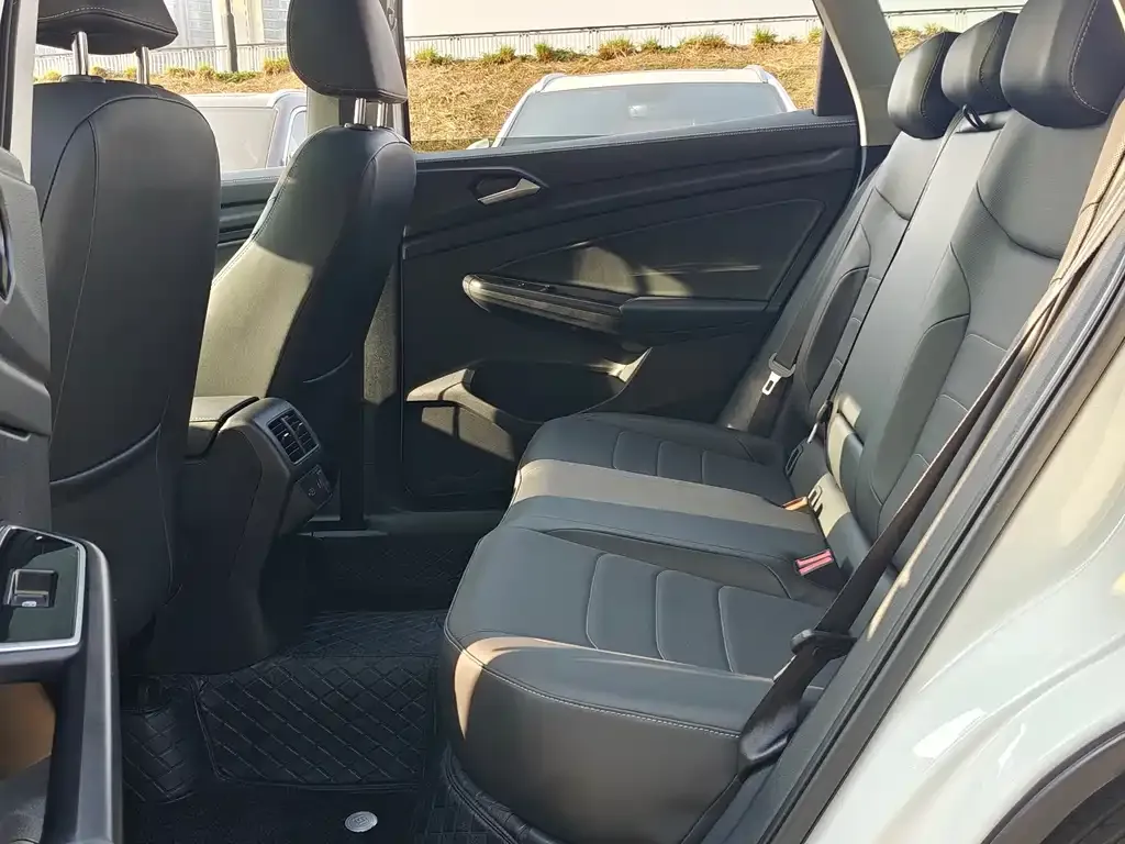 Jetta VS7 2022 из CN, фото 7
