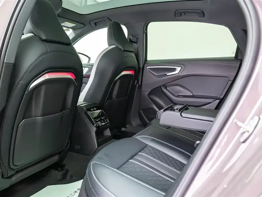Audi A5L 2025 из CN, фото 7