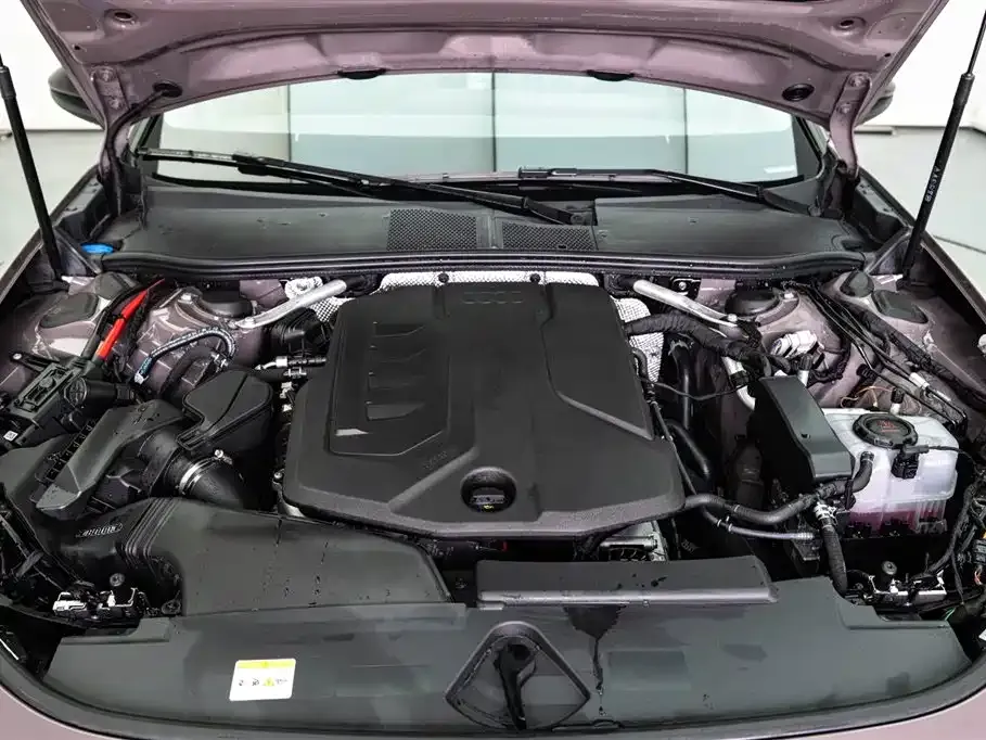 Audi A5L 2025 из CN, фото 4