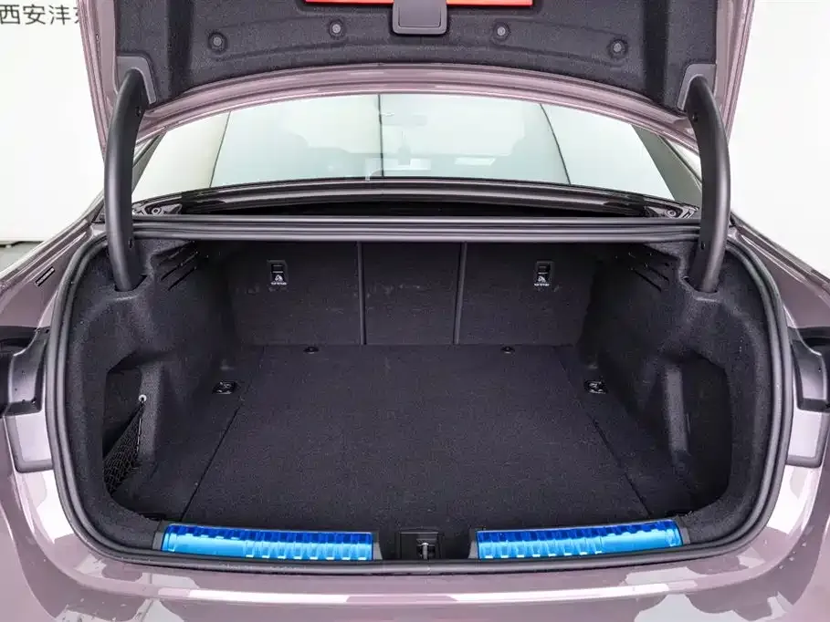 Audi A5L 2025 из CN, фото 9