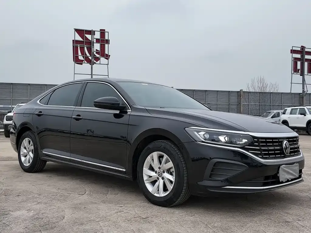 Volkswagen Passat — фото 3