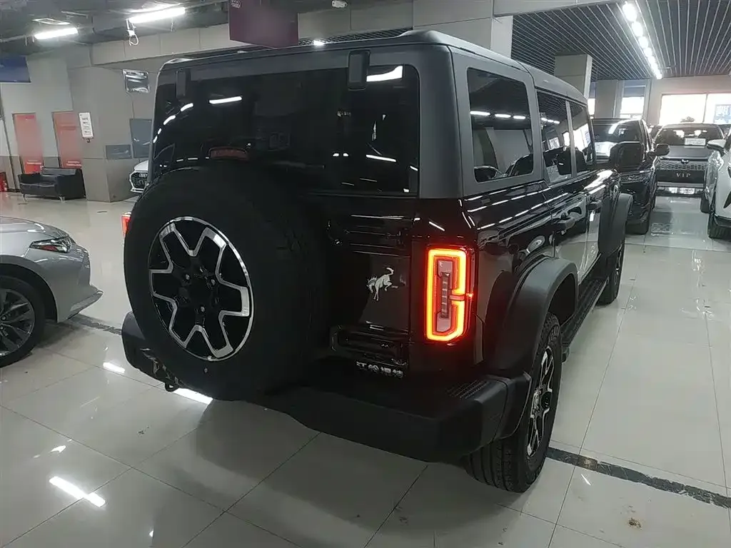 Ford Bronco 2024 из CN, фото 8