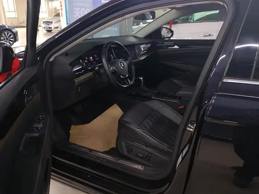 Volkswagen Passat 2021 из CN, фото 10