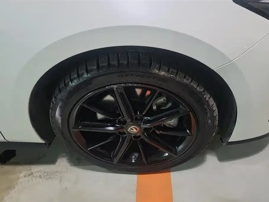 Changan UNI-V iDD 2023 из CN, фото 3