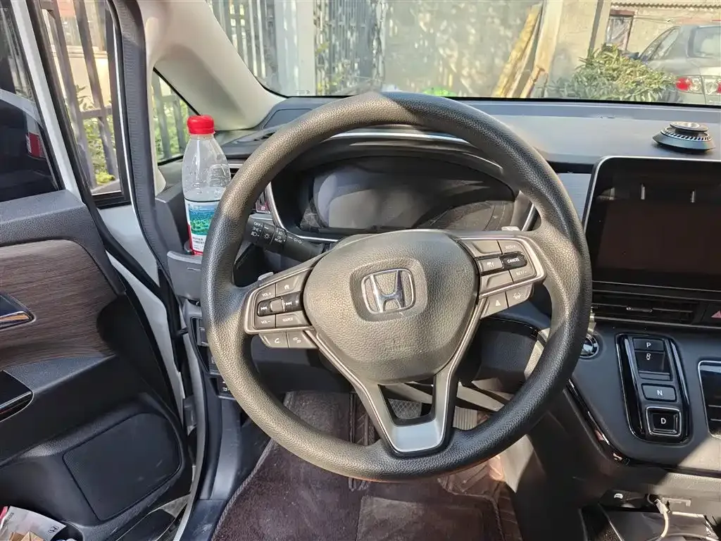 Honda Odyssey 2022 из CN, фото 5