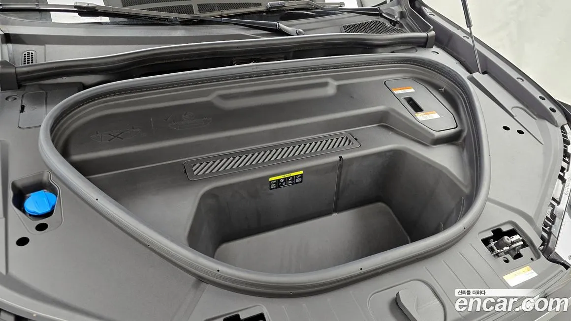 Audi Q6 e-tron 2025 из KR, фото 7