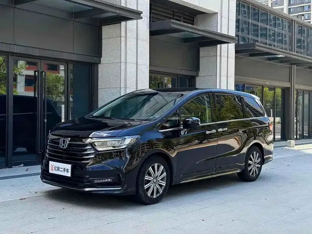 Honda Odyssey 2023 из CN, фото 1