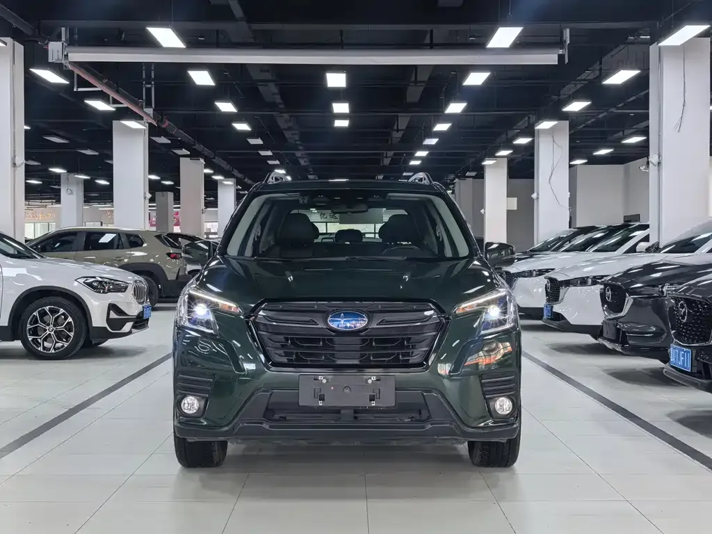 Subaru Forester 2022 из CN, фото 4
