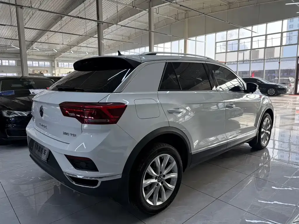 Volkswagen T-Roc 2022 из CN, фото 8