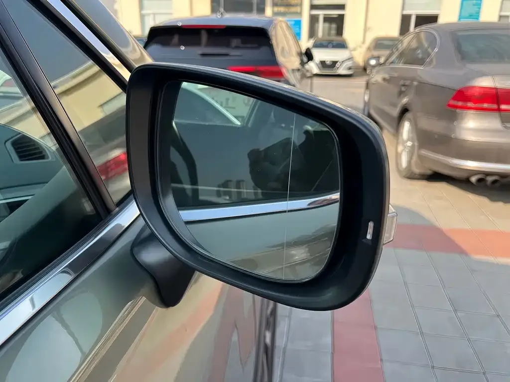 Subaru Forester 2022 из CN, фото 7