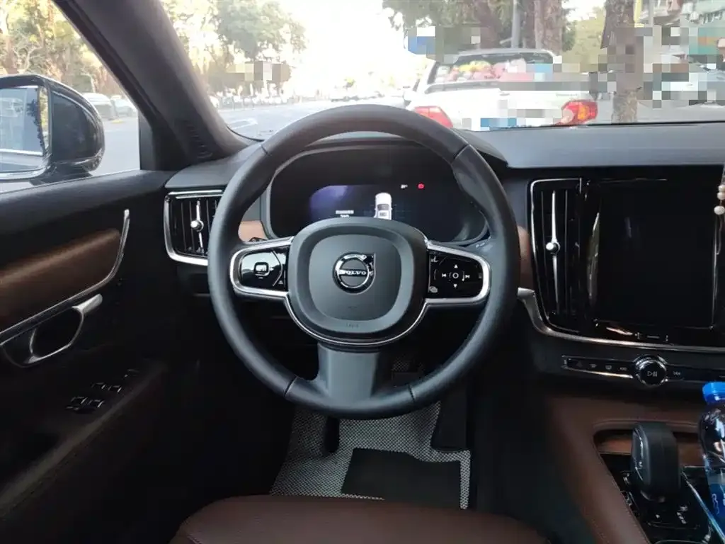 Volvo S90 2024 из CN, фото 10