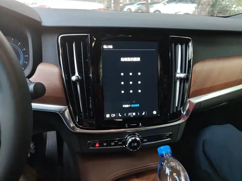 Volvo S90 2024 из CN, фото 4