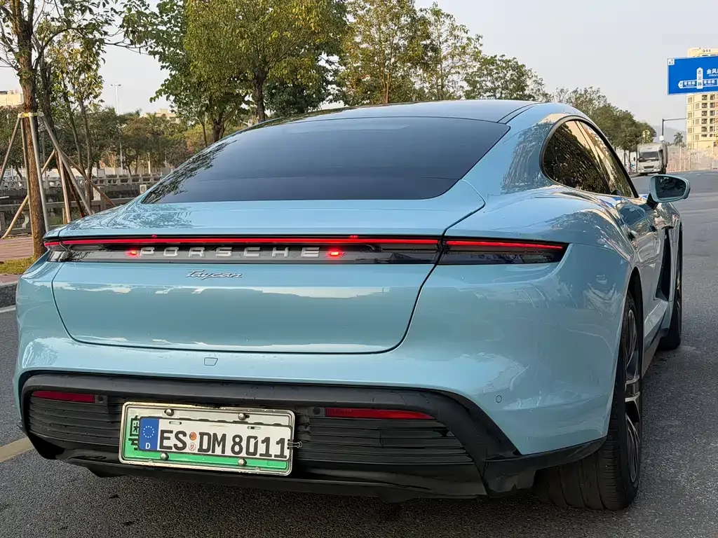 Porsche Taycan 2024 из CN, фото 6