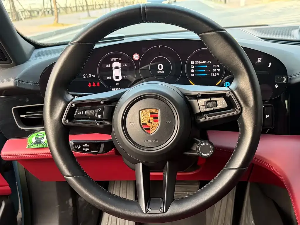 Porsche Taycan 2024 из CN, фото 8
