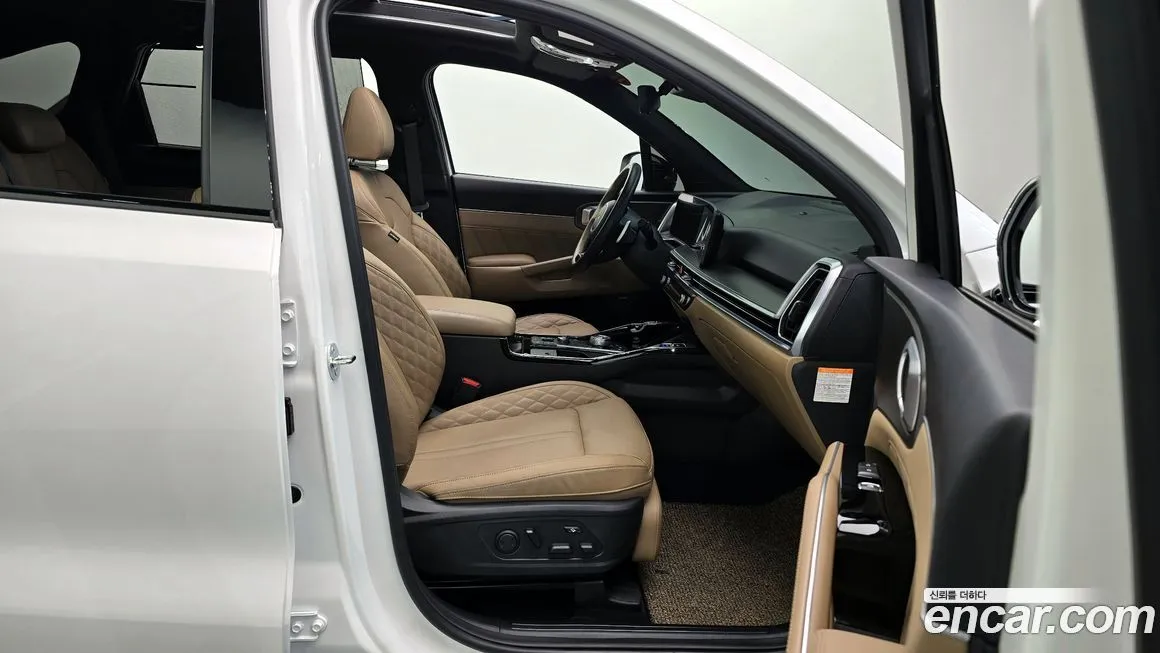 Kia Sorento — фото 7