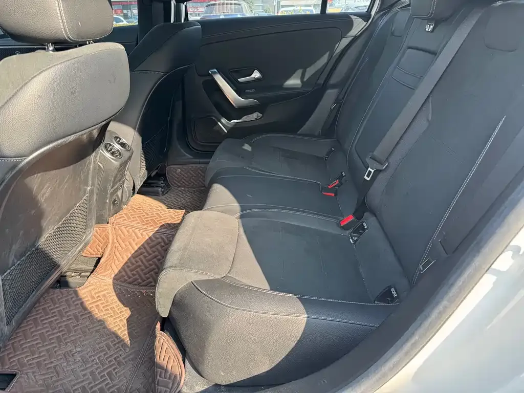 Mercedes-Benz A-Class 2021 из CN, фото 5