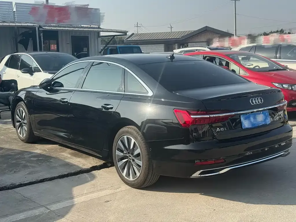 Audi A6L 2024 из CN, фото 7
