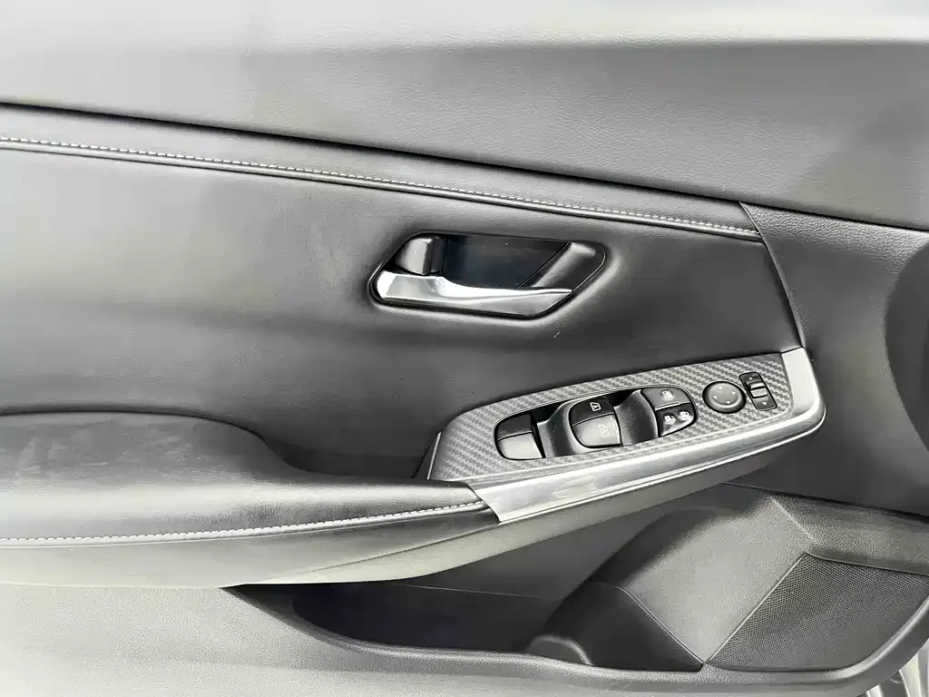 Nissan Sylphy — фото 10