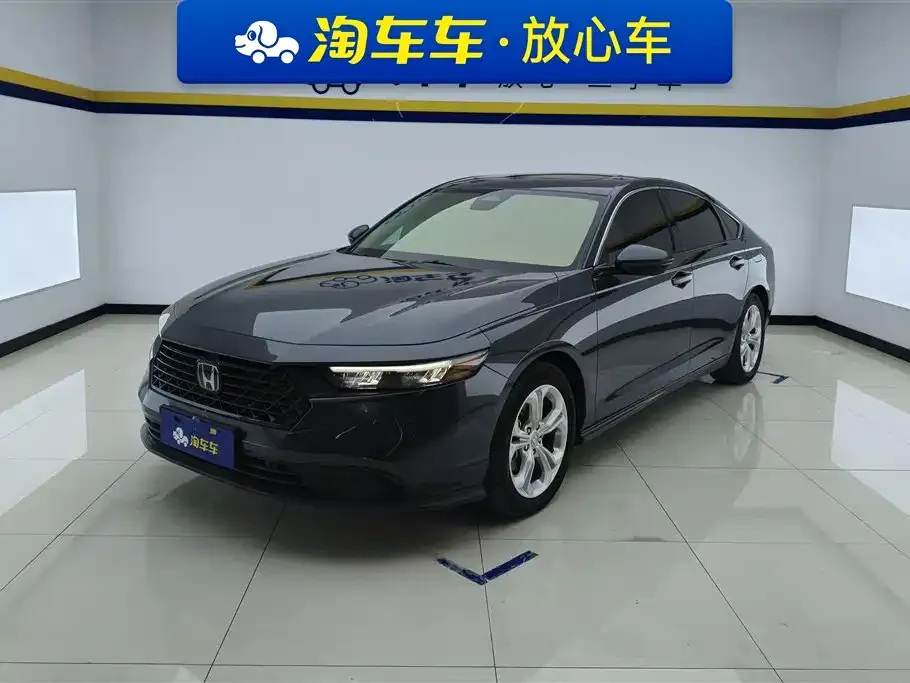 Honda Accord — фото 1