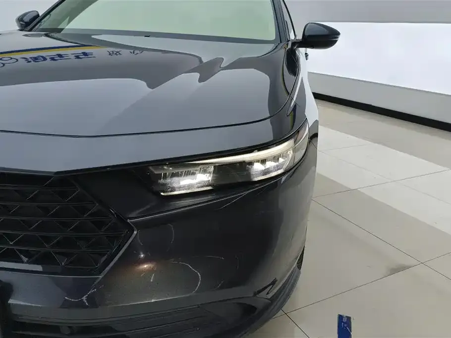 Honda Accord — фото 4