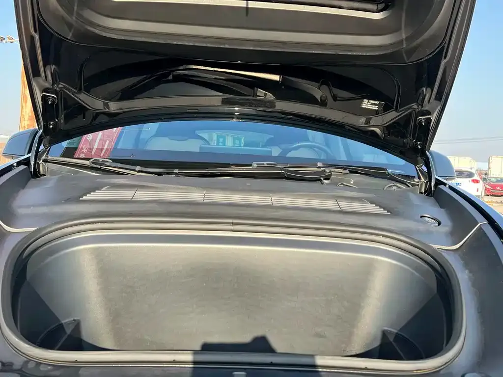 Tesla Model Y 2022 из CN, фото 9
