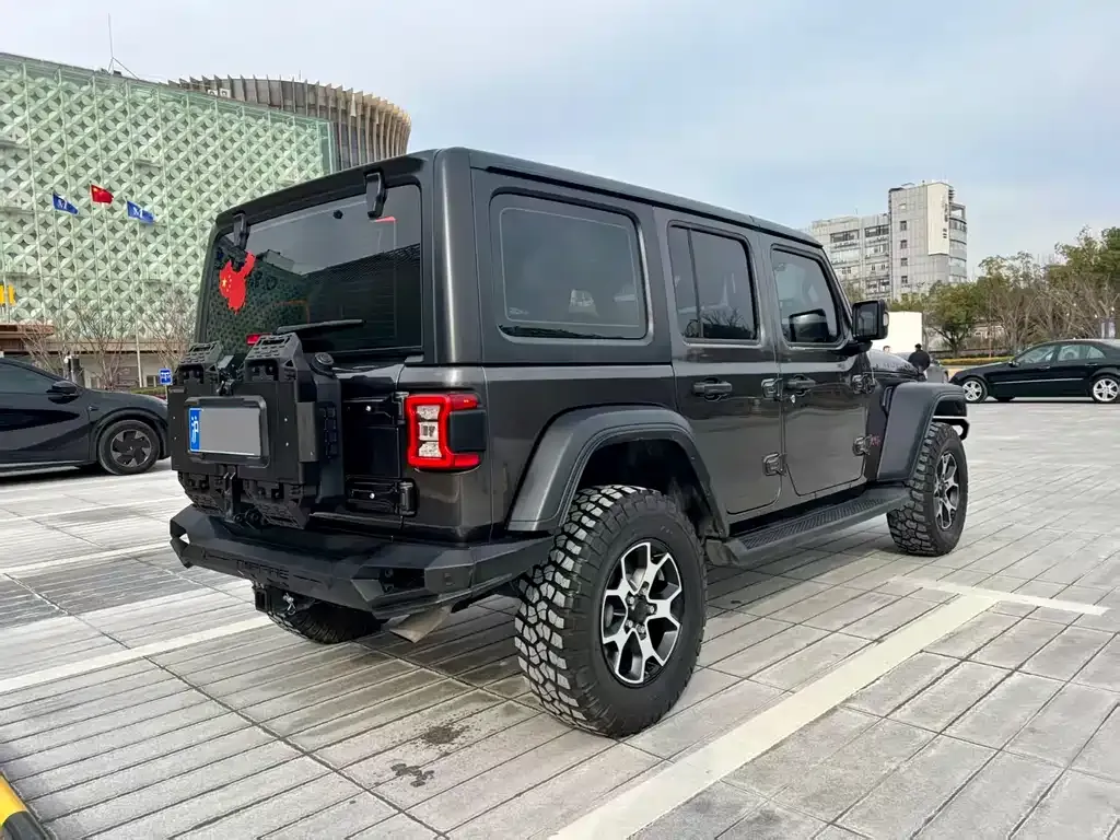 Jeep Wrangler 2022 из CN, фото 8