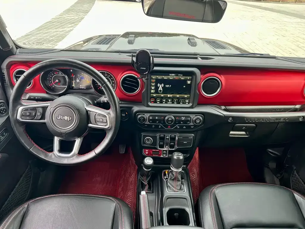 Jeep Wrangler 2022 из CN, фото 2