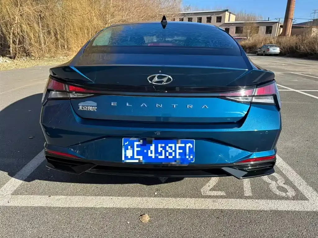 Hyundai Elantra 2022 из CN, фото 7