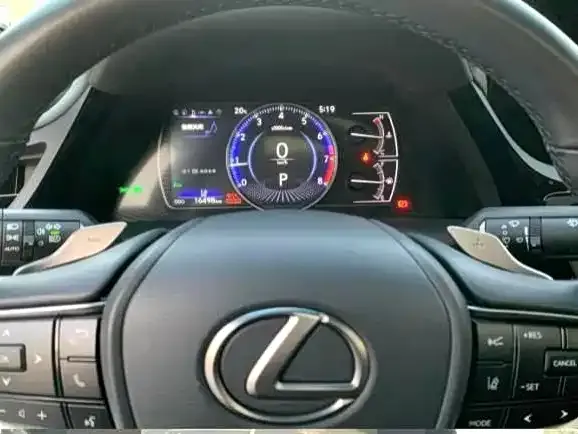 Lexus ES 2023 из CN, фото 2