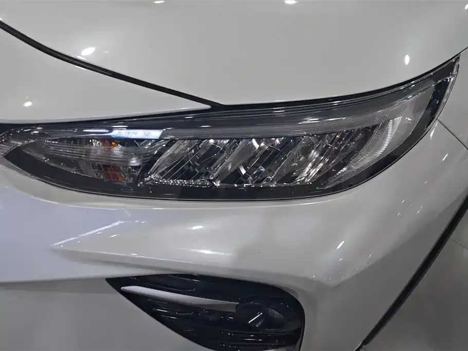 Toyota Wildlander 2022 из CN, фото 3