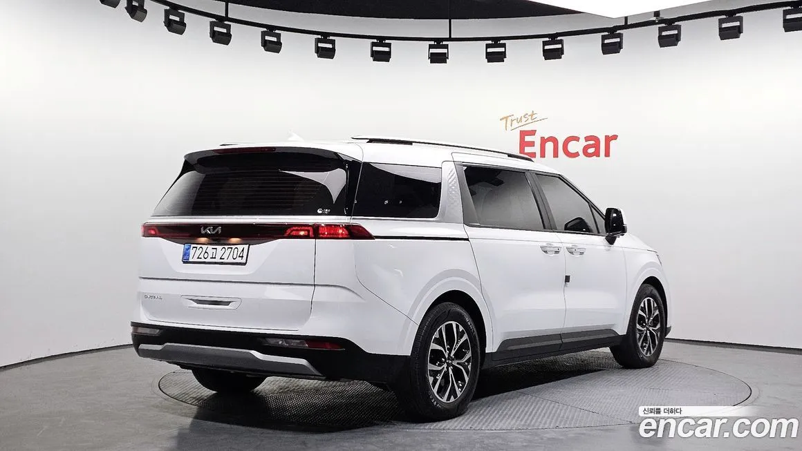 Kia Carnival 2023 из KR, фото 10