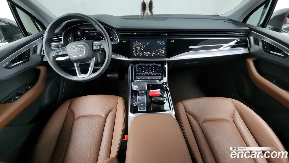 Audi Q7 2021 из KR, фото 7