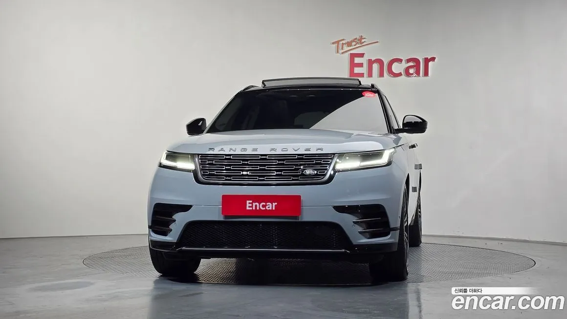 Land Rover Range Rover Velar — фото 4