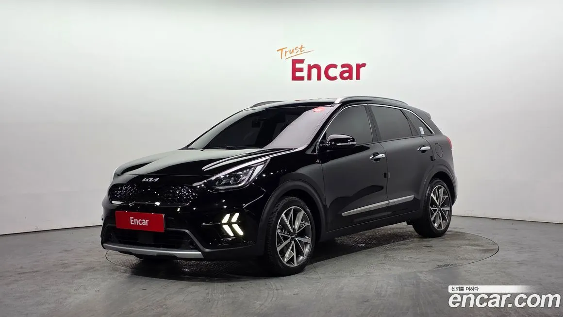 Kia Niro — фото 1