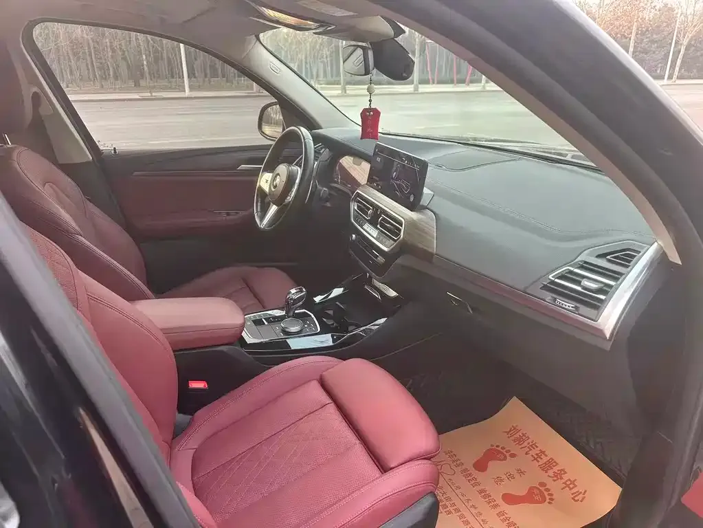 BMW X3 2024 из CN, фото 3